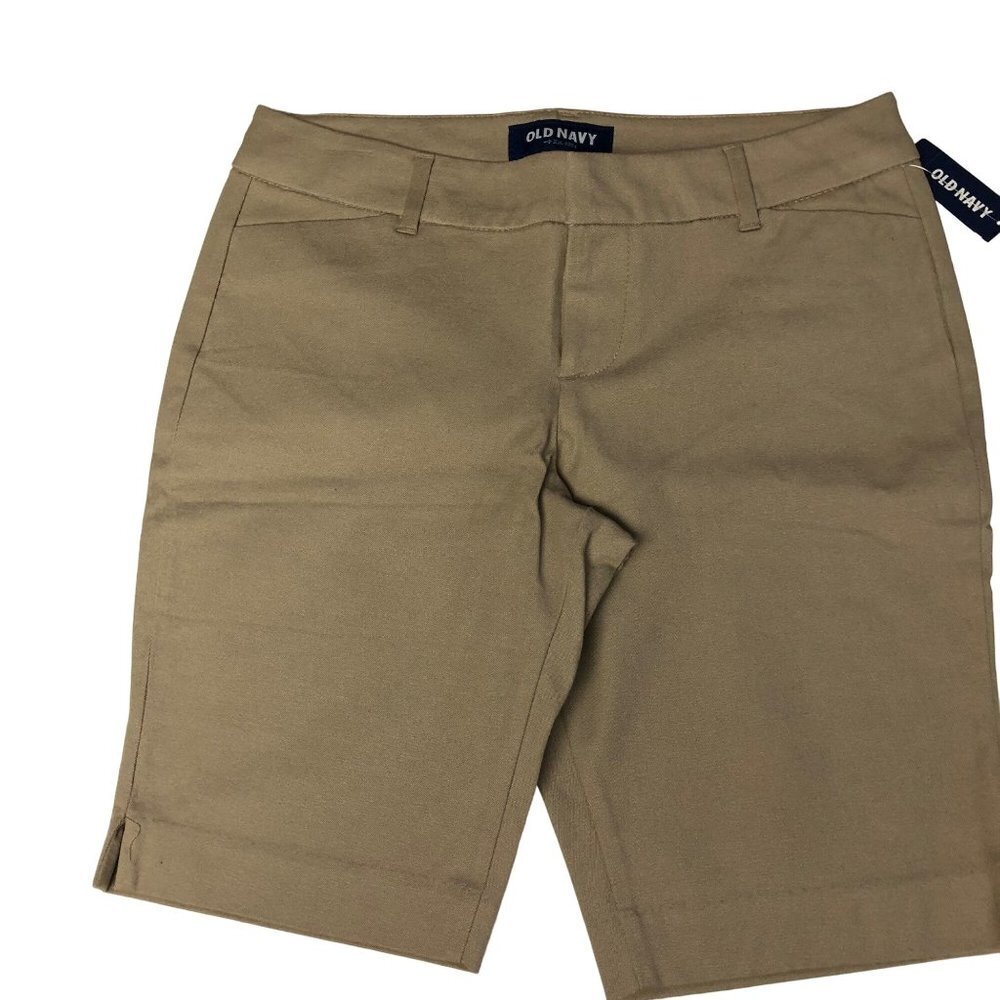 OLD NAVY CHINOβ TAN BERMUDA SHORTS size 6 new with tag